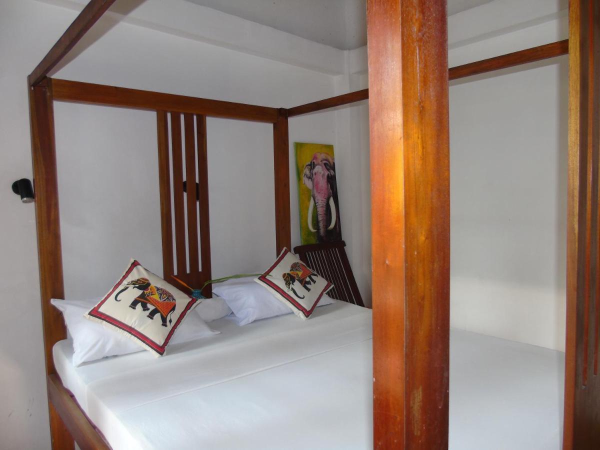 Banana Beach Unawatuna Exterior foto